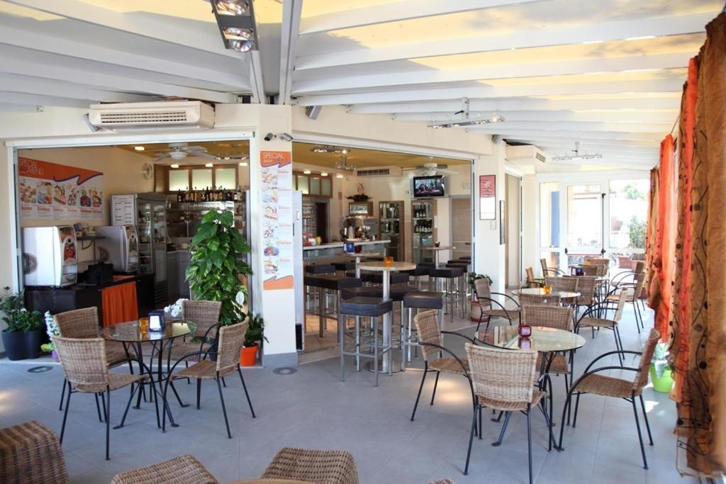 Aparthotel Gioia Caorle Exteriör bild
